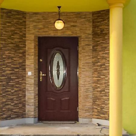 Gorgeous Home In Nowe Warpno With House Sea View ภายนอก รูปภาพ
