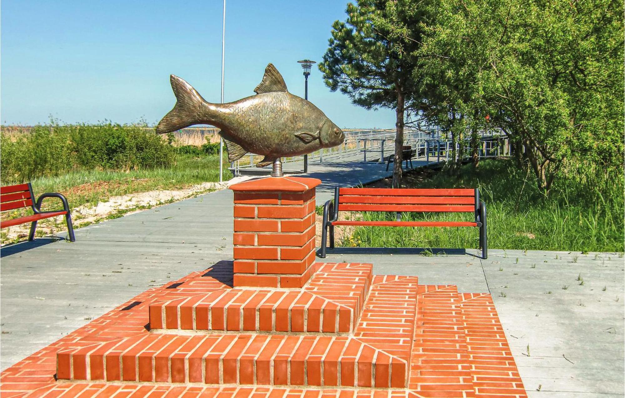 Gorgeous Home In Nowe Warpno With House Sea View ภายนอก รูปภาพ